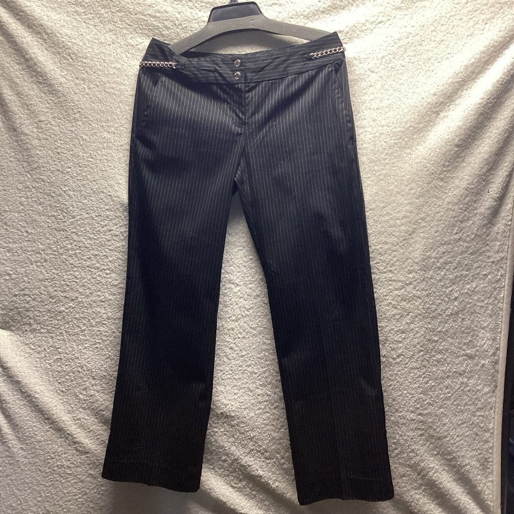 Michael Kors size 6 white pin stripes black pants